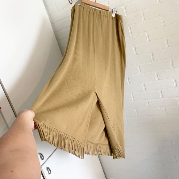 Vintage Knit Maxi skirt Fringe Tan Native Country Boho Western Nina Leonard L - Picture 9 of 12
